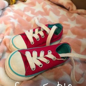 Brand new toddler converse